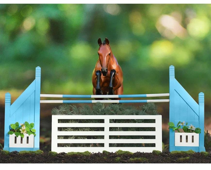 Breyer Box Brush Jump - Blue