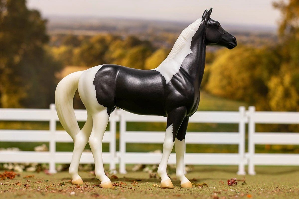 Breyer- National Velvet Horse + Book