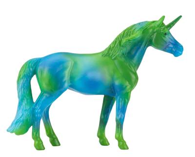 Breyer Stable mates Unicorn Swirl Gift Set