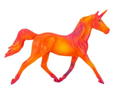Breyer Stable mates Unicorn Swirl Gift Set