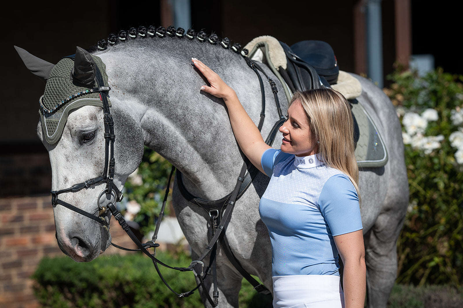 Tack 'n Togs at Midfeeds