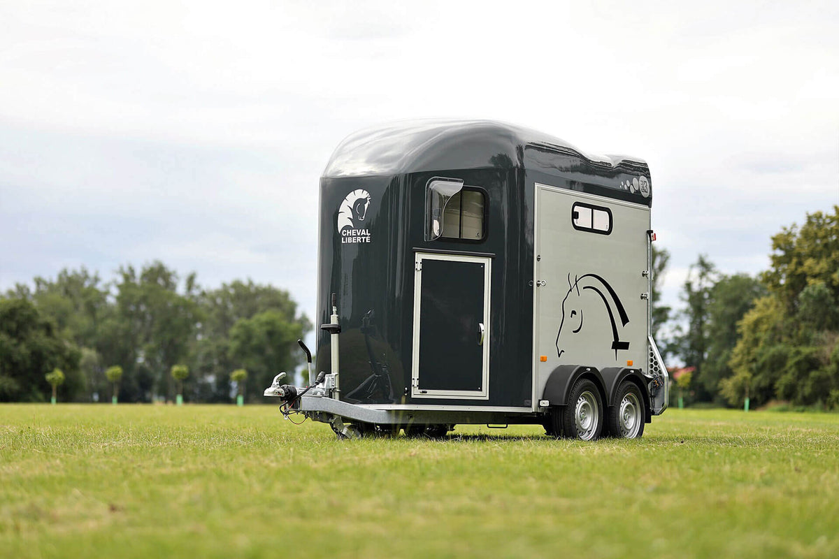 Cheval Liberte Gold 3