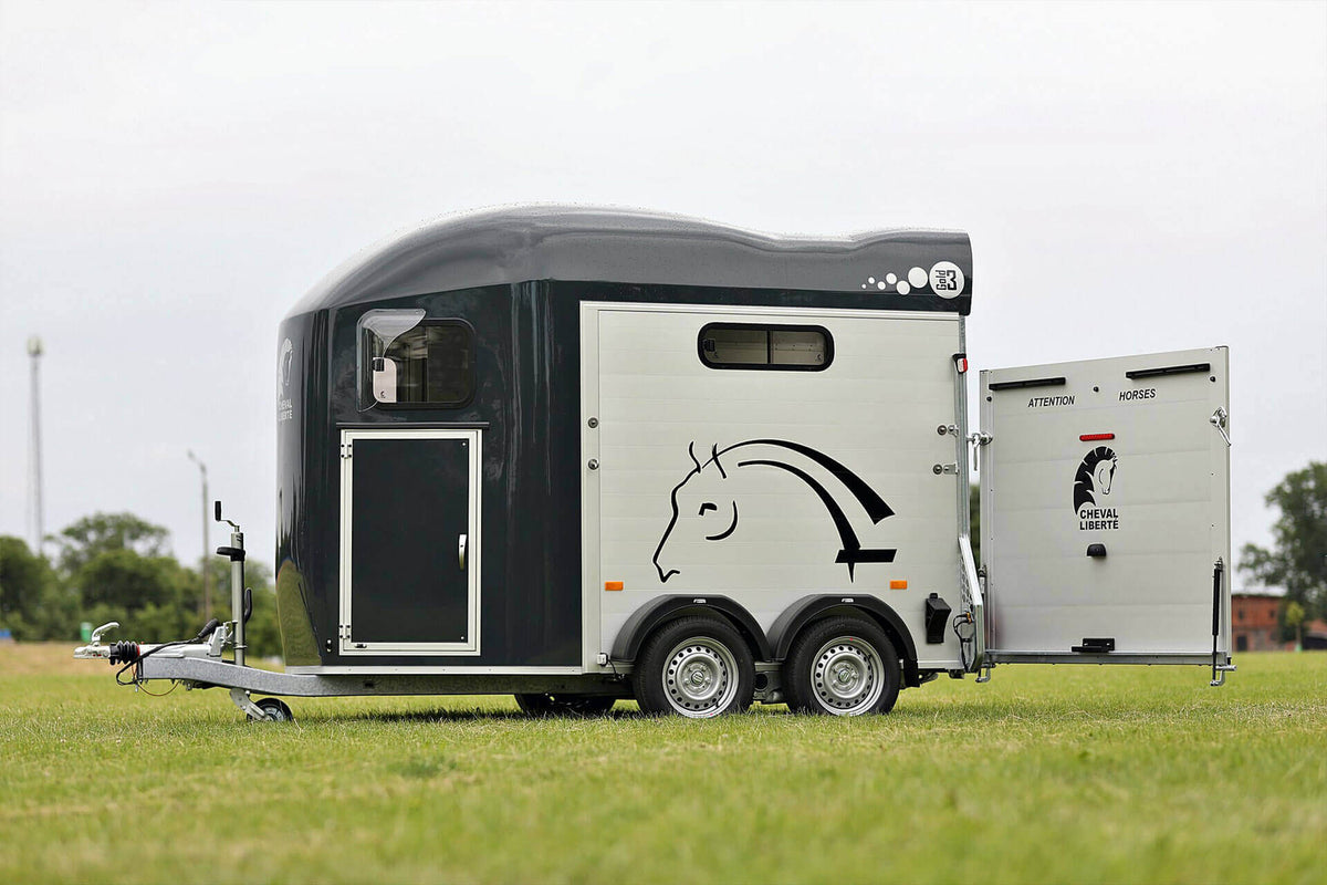 Cheval Liberte Gold 3