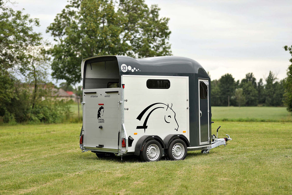 Cheval Liberte Gold 3
