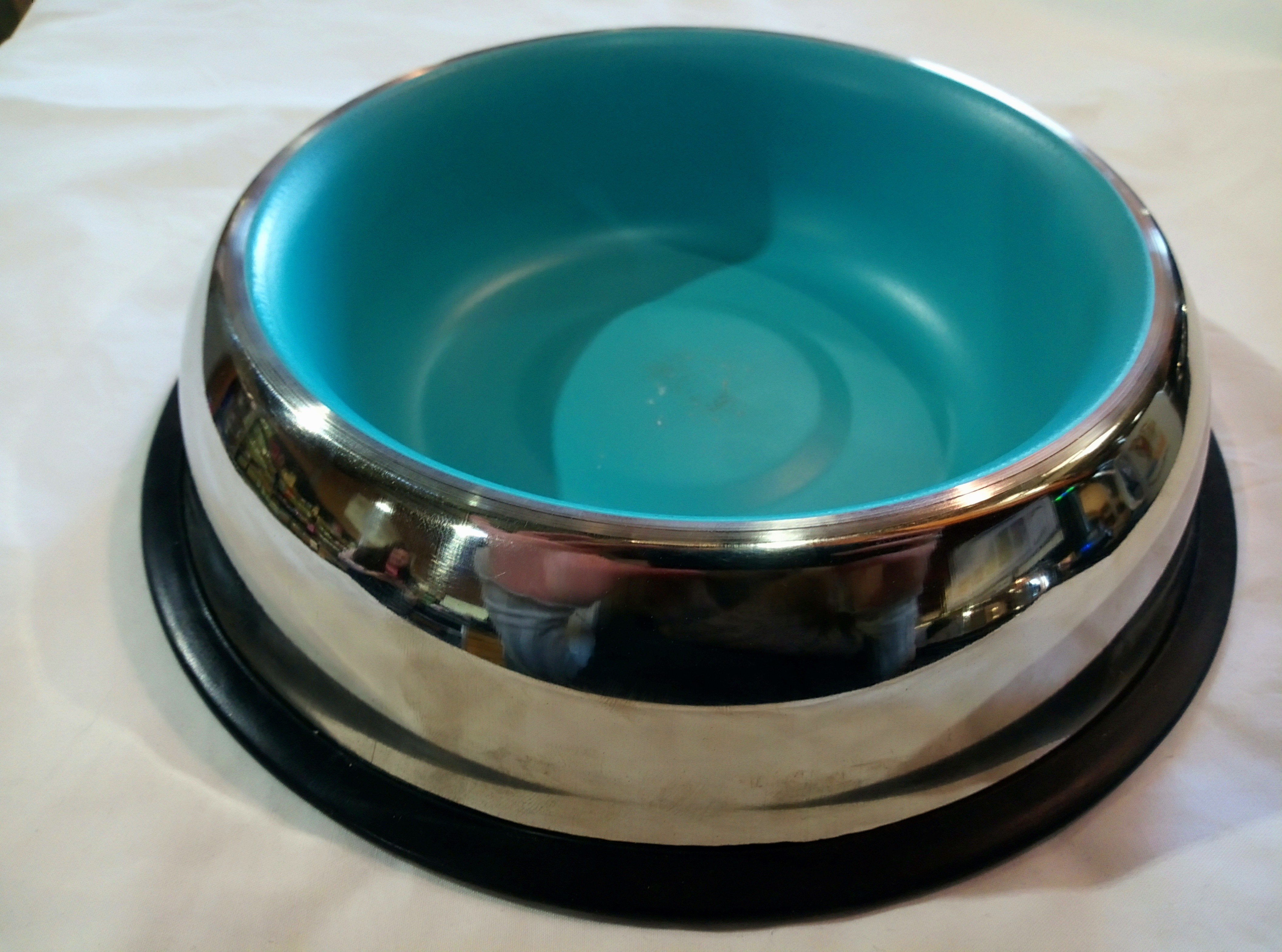 Dog Dish Anti Skid 0.7l Blue/Green/Pink