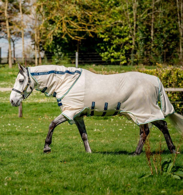 Tack 'n Togs at Midfeeds