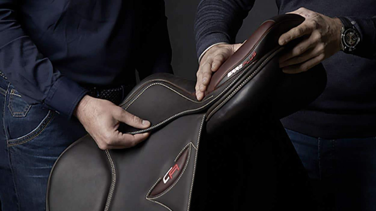 17" BLACK DOUBLE LEATHER CA FORWARD FLAP