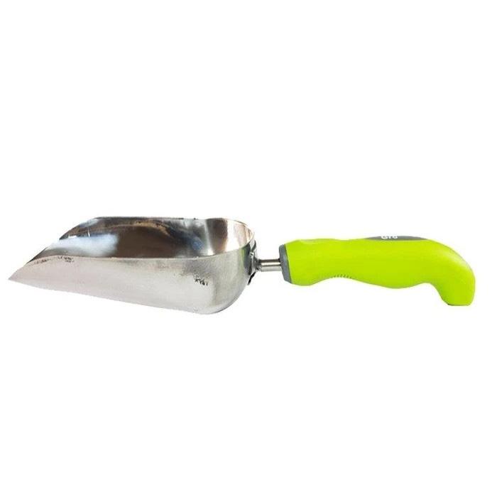 GARDEN SCOOP