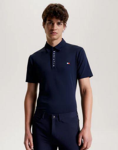 Tack 'n Togs at Midfeeds