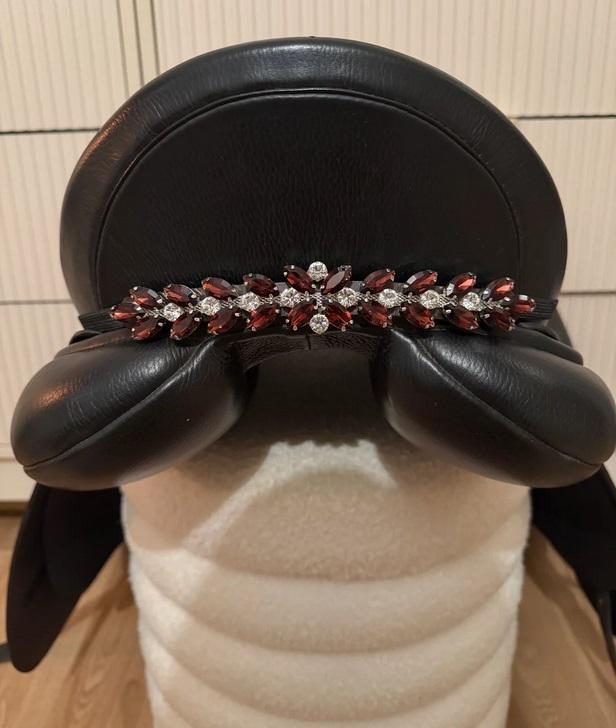 Ei San Francisco Saddle Charm